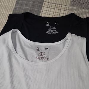 Xersion 2X Scoop Tank Tops - 2 pieces